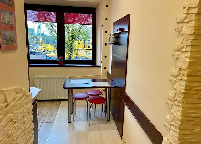 & Sea - I Mieszkania Homestay *