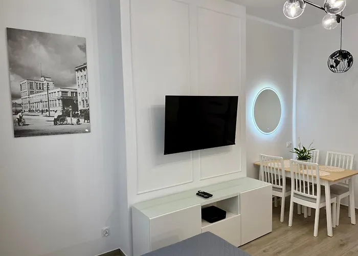 & Sea - I Mieszkania Homestay *